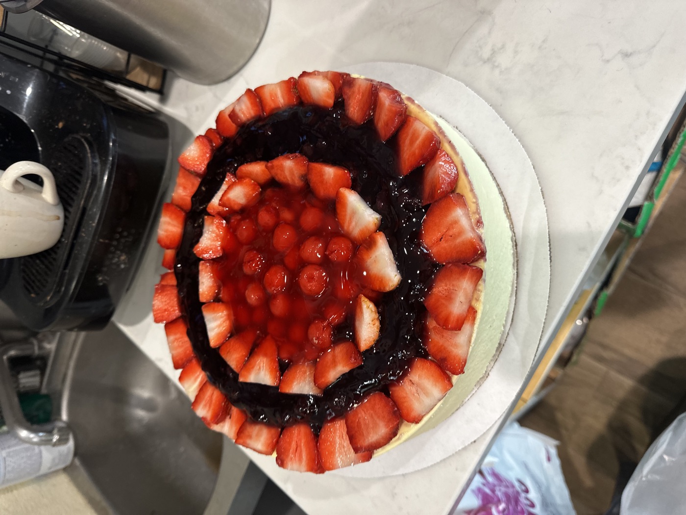 Fresh strawberry and berry cheesecake